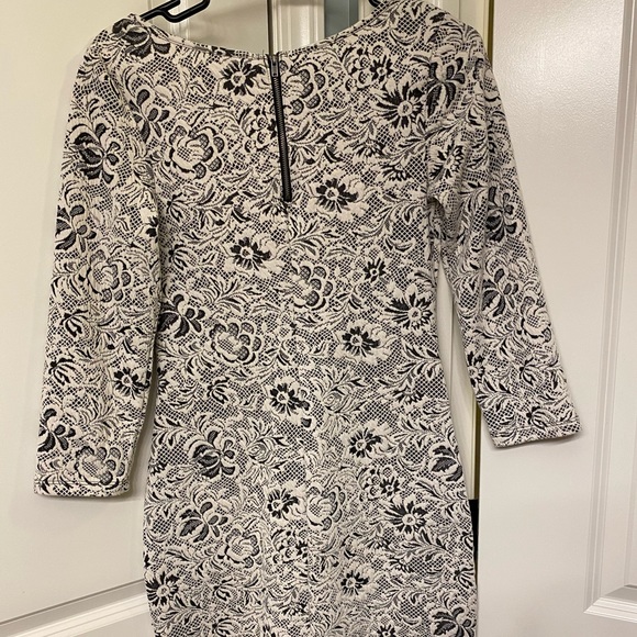 NWOT Lace Mini Dress - Picture 2 of 3